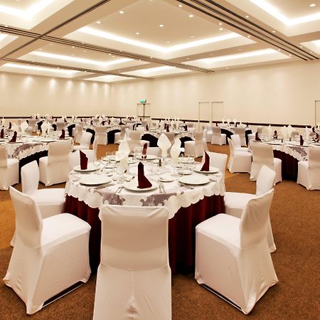 Holiday Inn Mexico City-Plaza Universidad By Ihg Restaurang bild